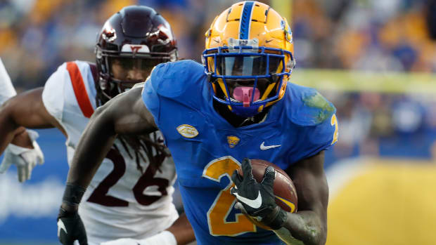 Pittsburgh running back Israel Abanikanda set the program single-game rushing record against VA Tech